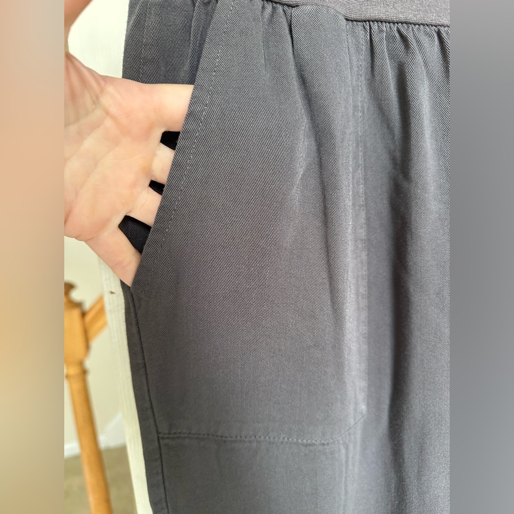 Dark Gray Pants - Large - Picture 3 of 8